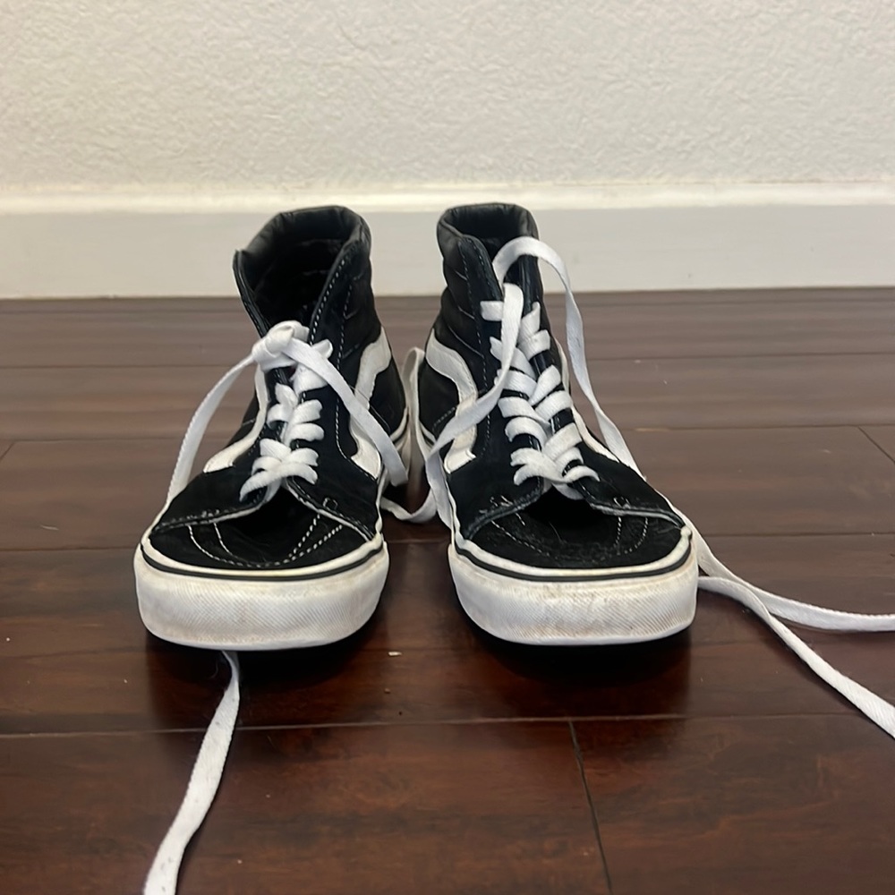 Size 7.5 Black and white vans